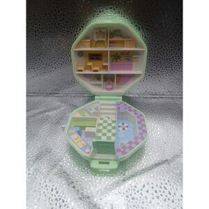 Vintage 1990 Bluebird Polly Pocket Schoolhouse Compact Green Octagon No Figures